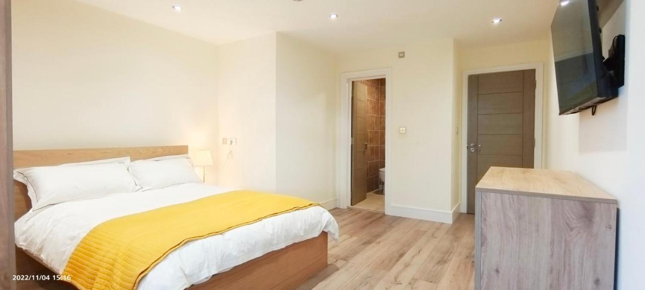 Appartement First Floor Flat 1 Northwood à Londres Extérieur photo